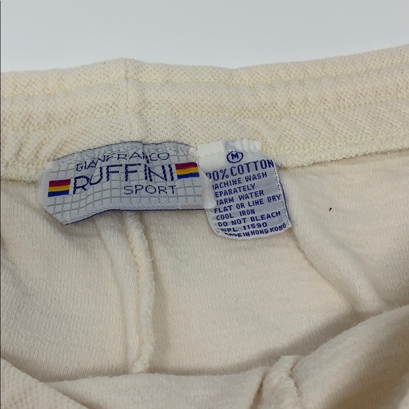 Short knit shorts; 100% cotton. Clean, tie waist - Picture 5 of 9